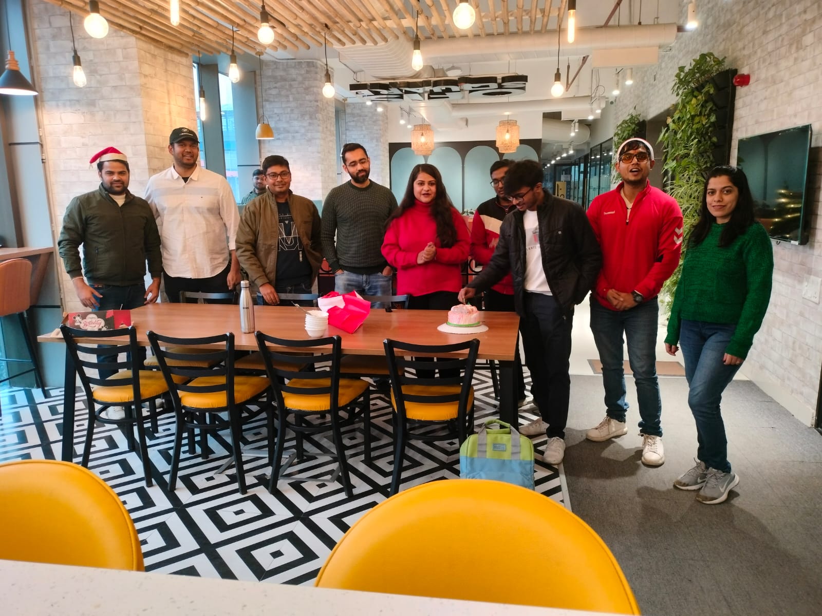 Members networking after a Toastmasters session